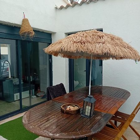 Gites Chez Stephanie Au Calme مارتيج المظهر الخارجي الصورة